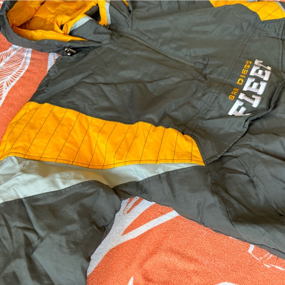 San Diego Fleet Pullover Winter Coat - Picture 7 of 15